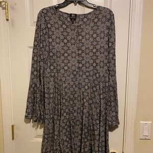 Derek Heart patterned dress XL